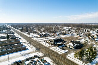 30365 Dequindre Rd, Madison Heights, MI - AERIAL map view