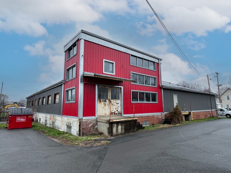 355 W Main St, Newark, OH for lease - Building Photo - Image 3 of 12