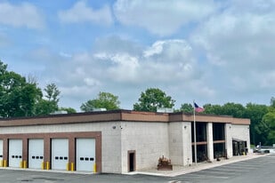 23 Commerce Rd, Newtown CT - Warehouse