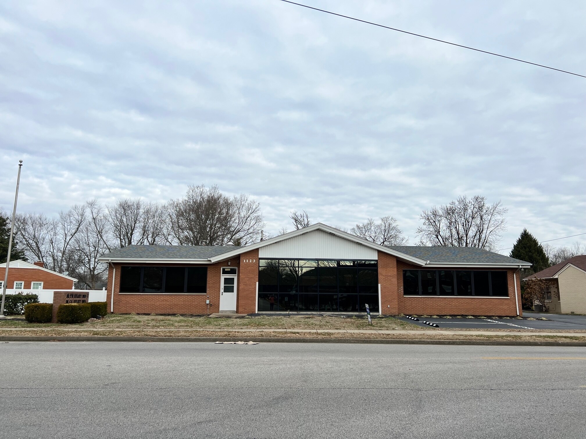1123 Scherm Rd, Owensboro, KY for sale Primary Photo- Image 1 of 1