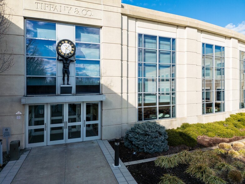 15 Sylvan Way, Parsippany, NJ for lease - Building Photo - Image 2 of 16