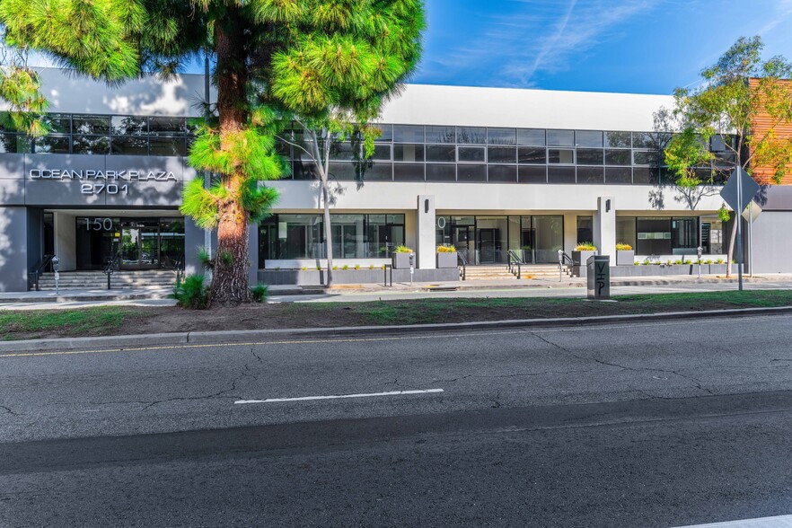 2701 Ocean Park Blvd, Santa Monica, CA for lease - Building Photo - Image 3 of 15