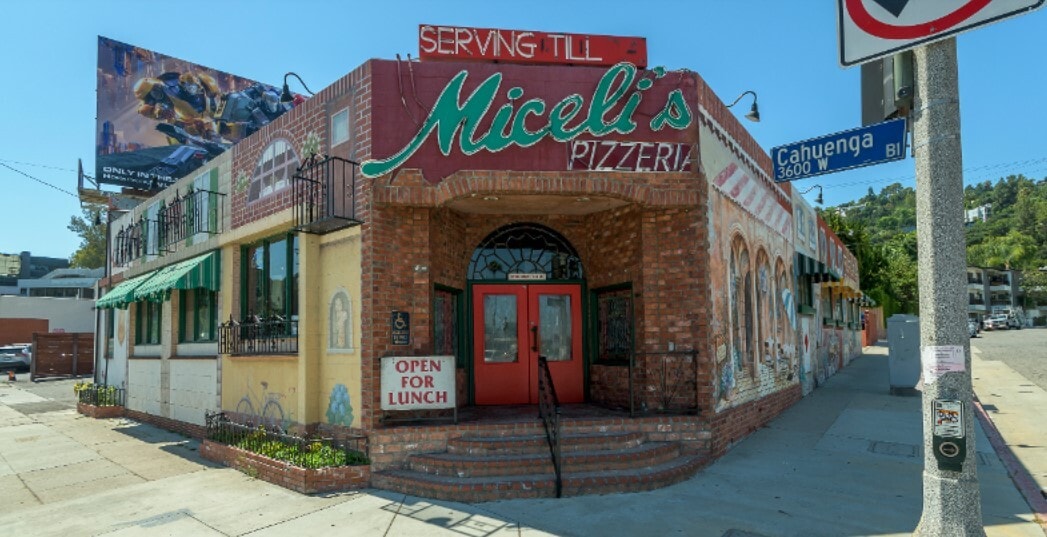 3655 Cahuenga Blvd W, Los Angeles, CA for lease Primary Photo- Image 1 of 7