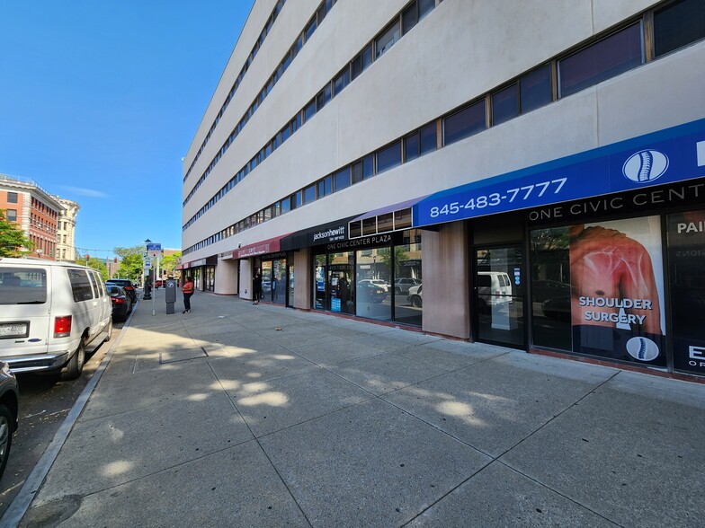 1 Civic Center Plz, Poughkeepsie, NY for lease - Building Photo - Image 2 of 3