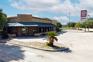20745 US 59 N, Humble TX - Drive Through Restaurant