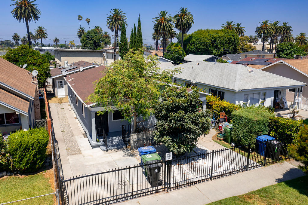 2749 S Mansfield Ave, Los Angeles, CA for sale Building Photo- Image 1 of 1