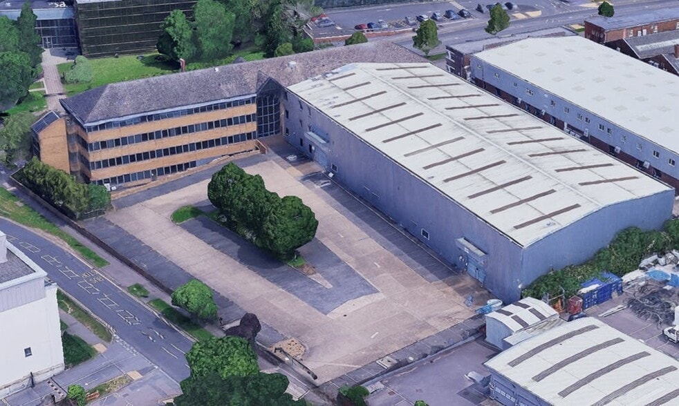 1 Elstree Way, Borehamwood for lease - Building Photo - Image 1 of 6