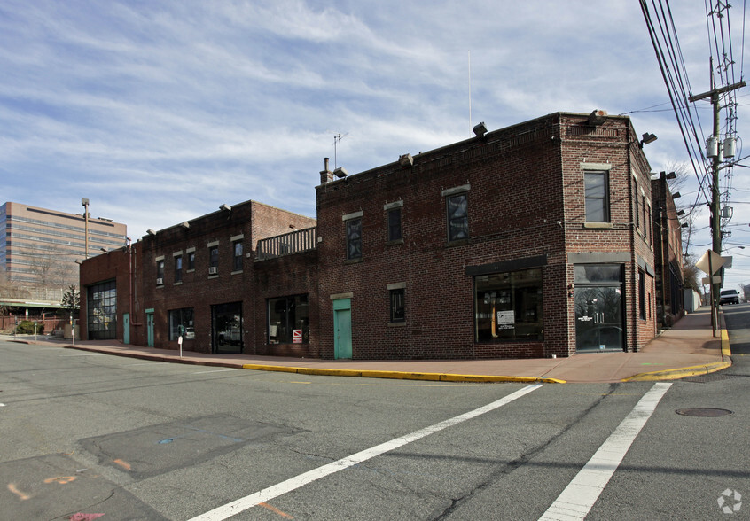 459 Main St, Fort Lee, NJ for sale - Primary Photo - Image 1 of 1