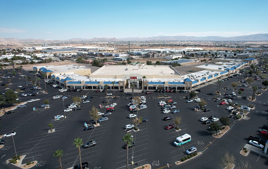 17100 Bear Valley Rd, Victorville, CA for lease - Aerial - Image 2 of 11