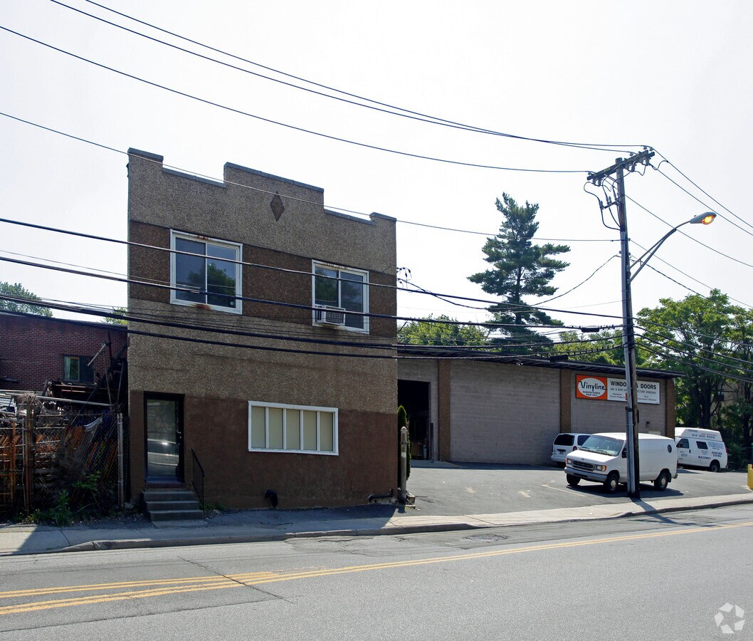 636 Saw Mill River Rd, Yonkers, NY 10710
