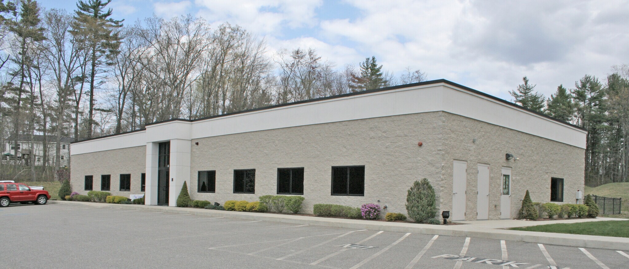 72 Route 111, Derry, NH for sale Building Photo- Image 1 of 1