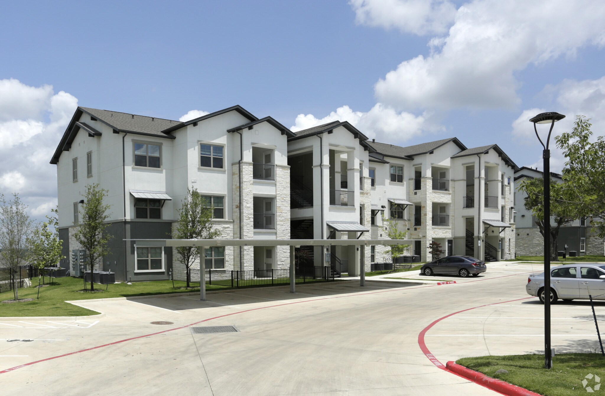 1200 Estancia Pky, Austin, TX 78748