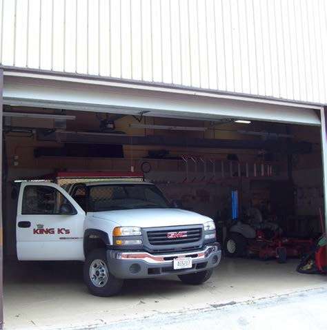 7909-7933 N 73rd St, Milwaukee, WI for lease - Building Photo - Image 2 of 4