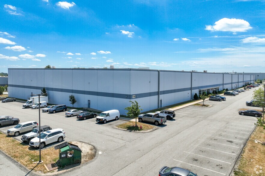 150 Charles Colton Rd, Taunton, MA for sale - Primary Photo - Image 1 of 1