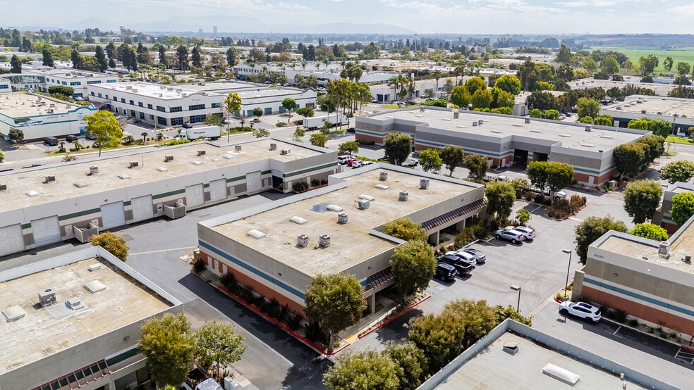 1937 Goodyear Ave, Ventura, CA for lease - Building Photo - Image 2 of 32