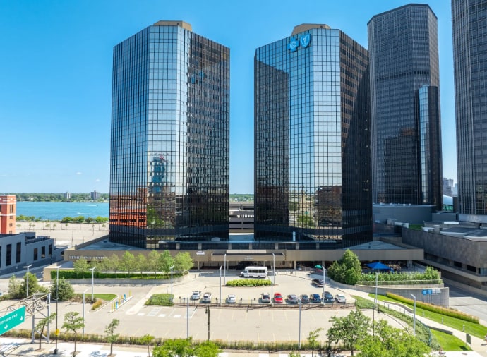 500 Renaissance Ctr, Detroit, MI for lease Building Photo- Image 1 of 17