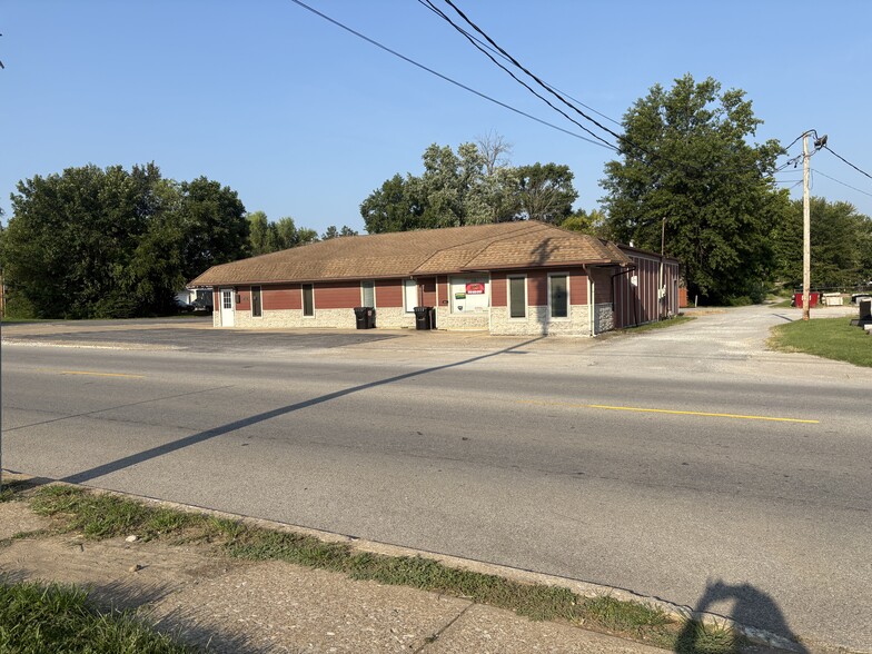 308 S Court St, Marion, IL for sale - Building Photo - Image 1 of 16