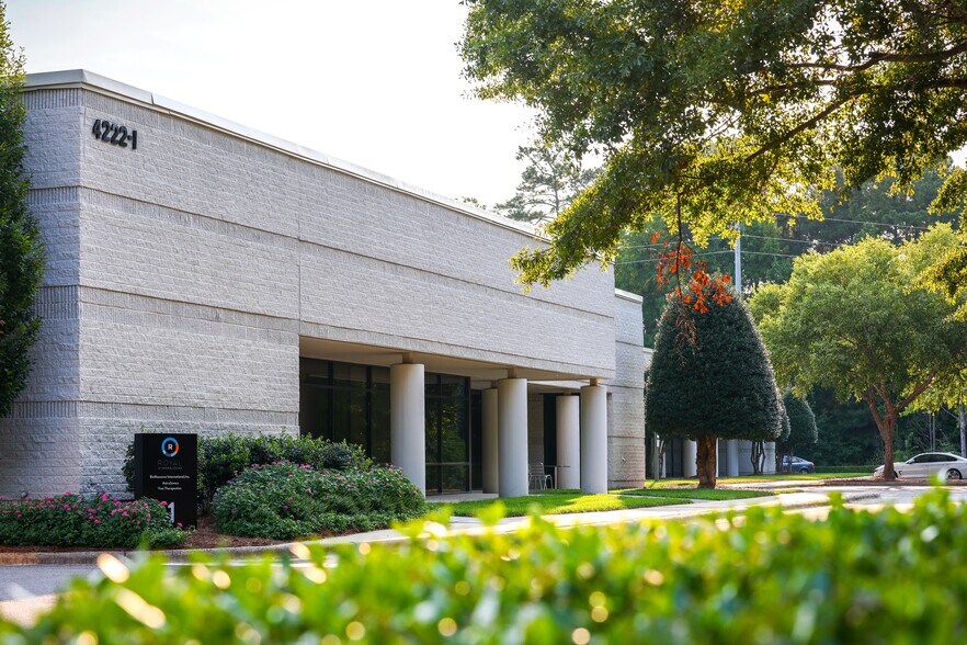 4222 Emperor Blvd, Durham, NC for lease - Building Photo - Image 1 of 5