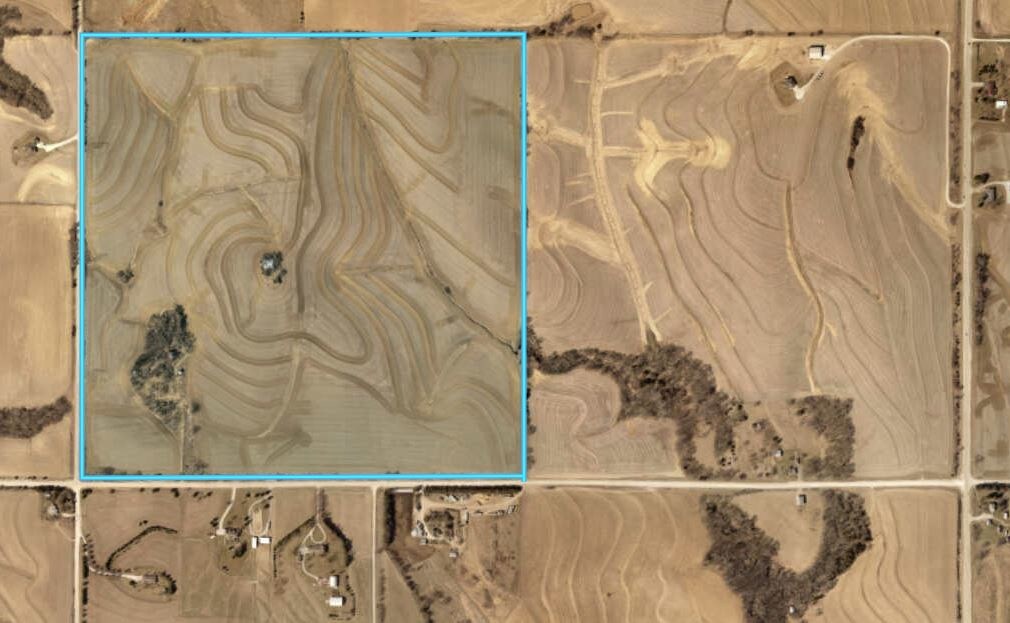 22702 Ruff Rd, Gretna, NE for sale Primary Photo- Image 1 of 1