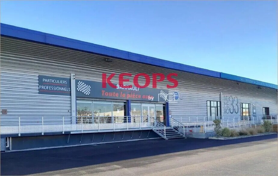 Flex in Toulouse for lease - Building Photo - Image 1 of 6