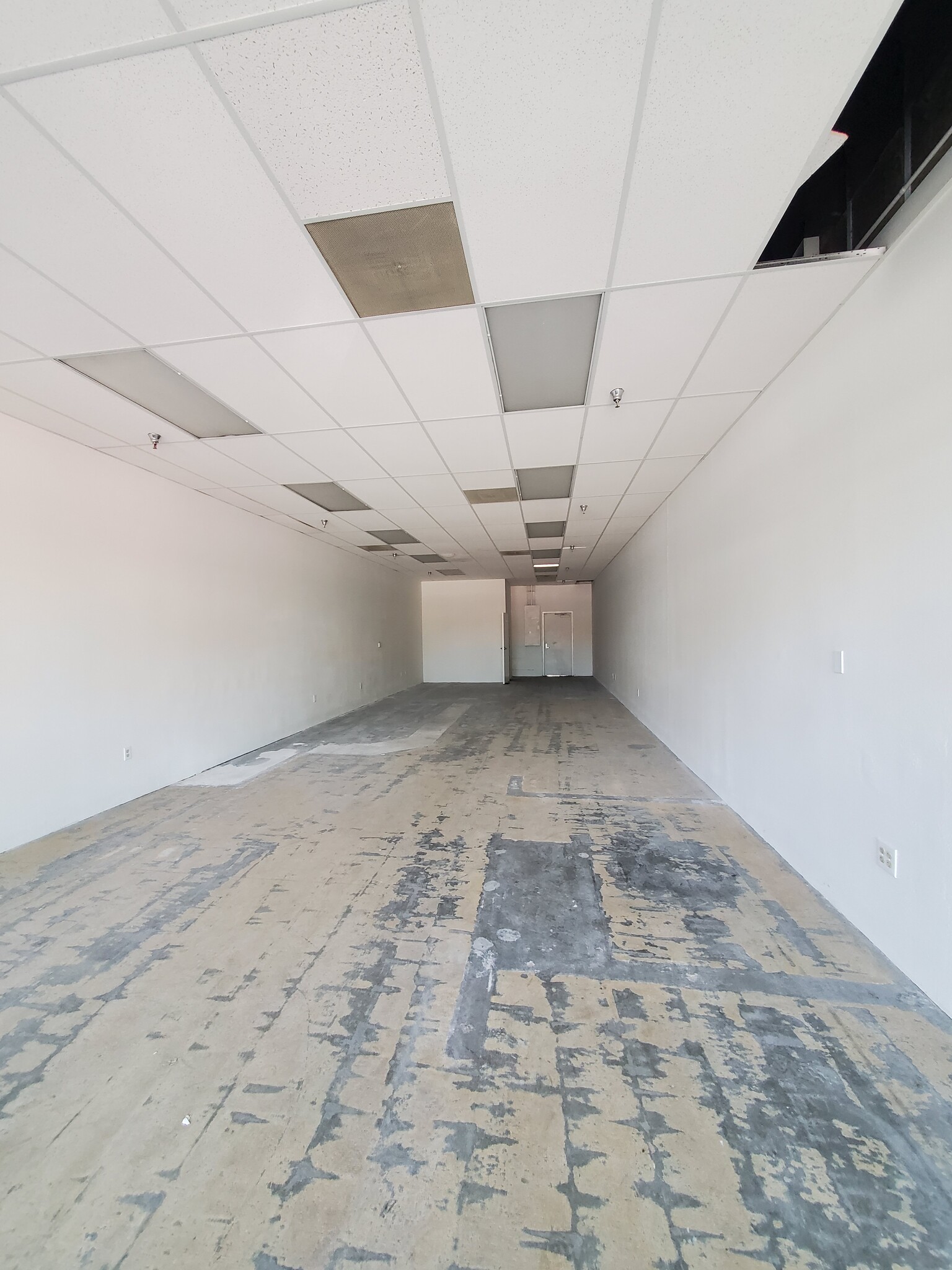 3900 Broad St, San Luis Obispo, CA for lease Interior Photo- Image 1 of 1