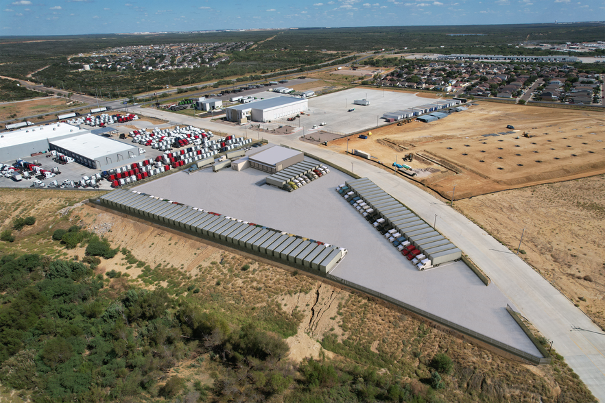 146 Blue Ridge Pky, Laredo, TX for lease - Aerial - Image 2 of 8