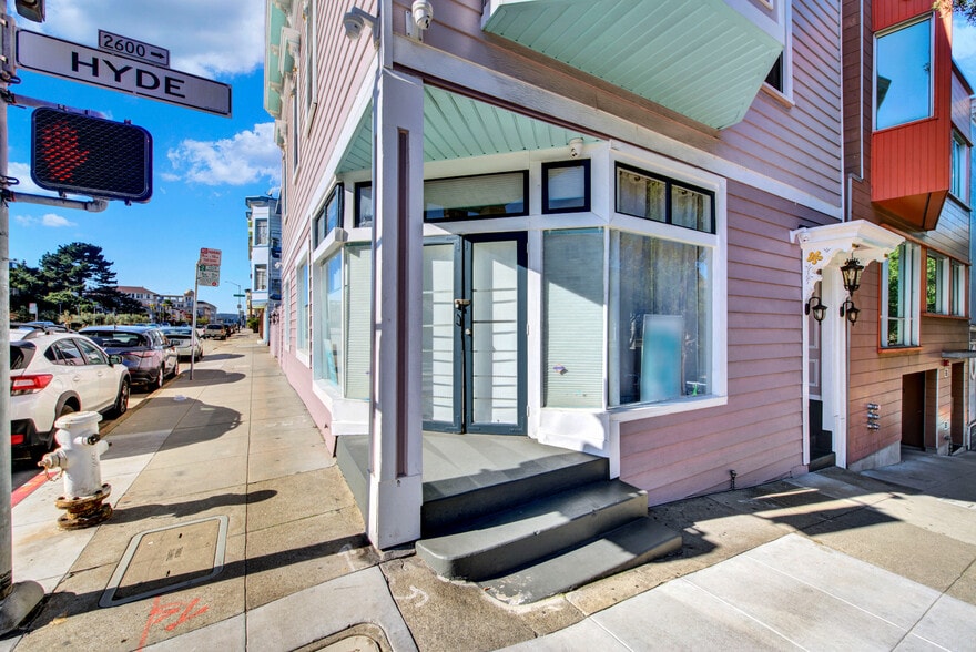 800-804 Bay St, San Francisco, CA for lease - Building Photo - Image 2 of 11