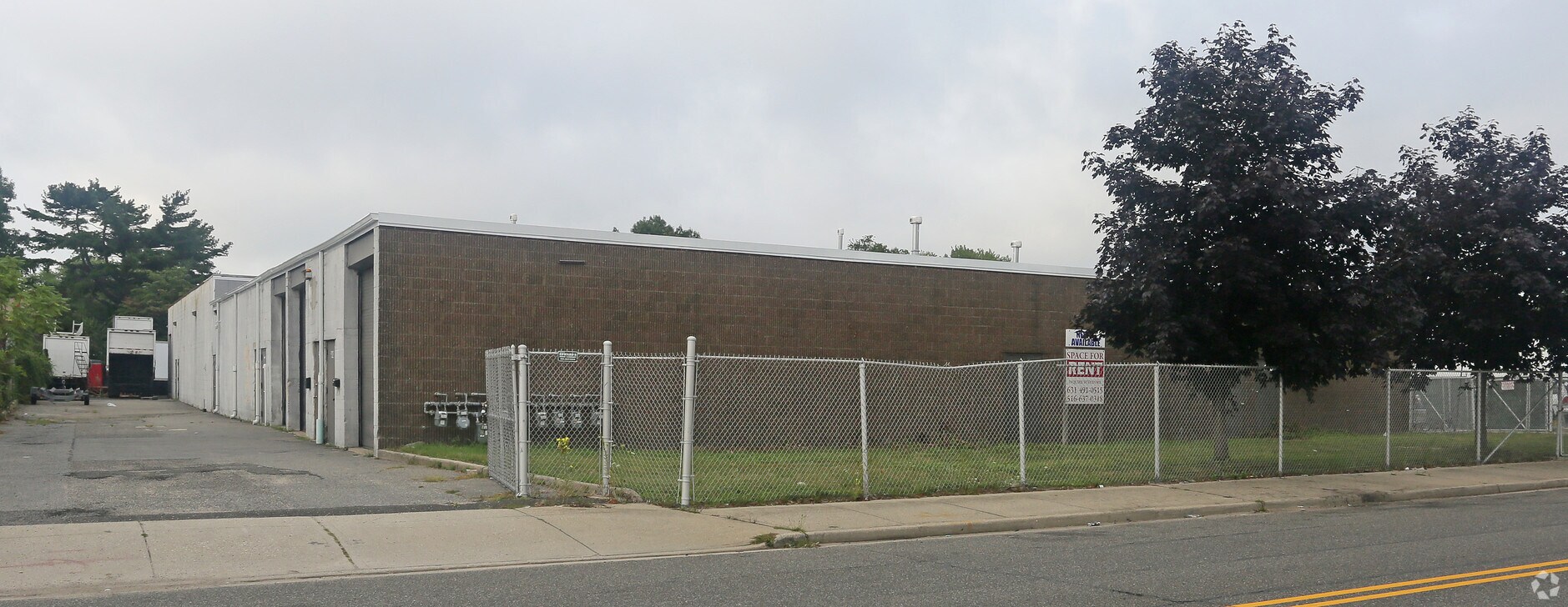 92 Wyandanch Ave, Wyandanch, NY 11798