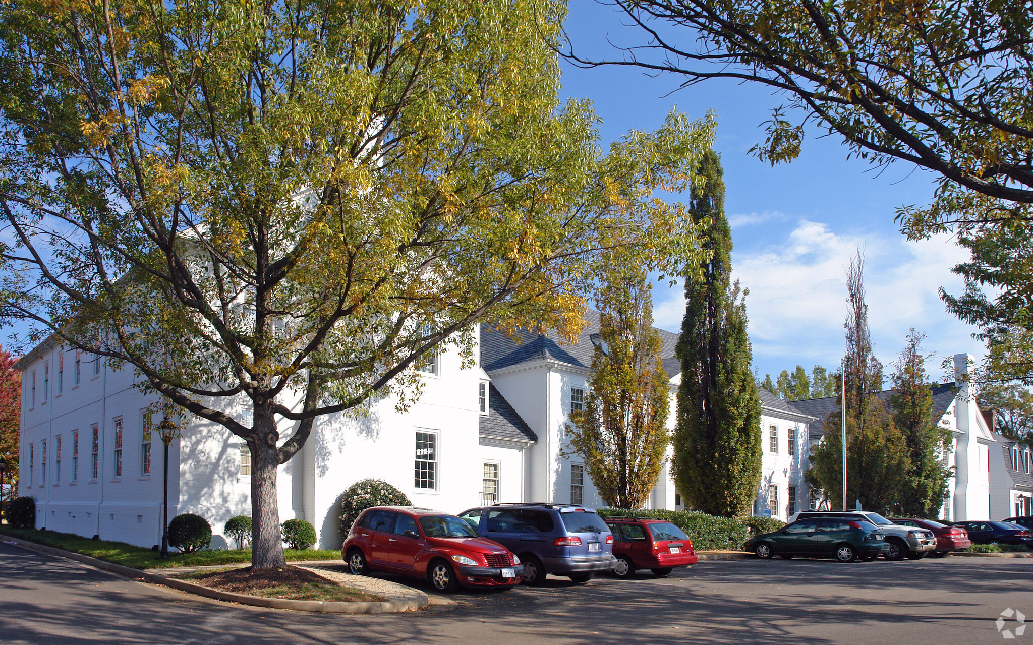 5008 Monument Ave, Richmond, VA for lease Primary Photo- Image 1 of 5