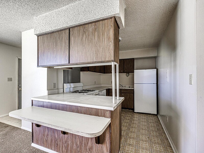 2201 N 14th St, Ponca City, OK 74601 Timbers North Apartments