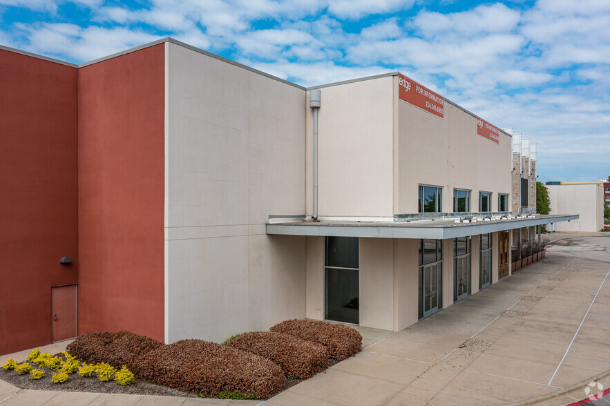 10110 E Technology Blvd, Dallas, TX for lease - Building Photo - Image 2 of 8