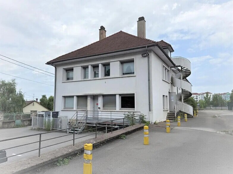 Office in Besançon for sale - Building Photo - Image 1 of 18