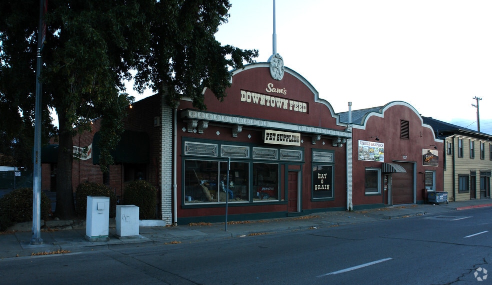 759 W San Carlos St, San Jose, CA for sale - Building Photo - Image 2 of 2