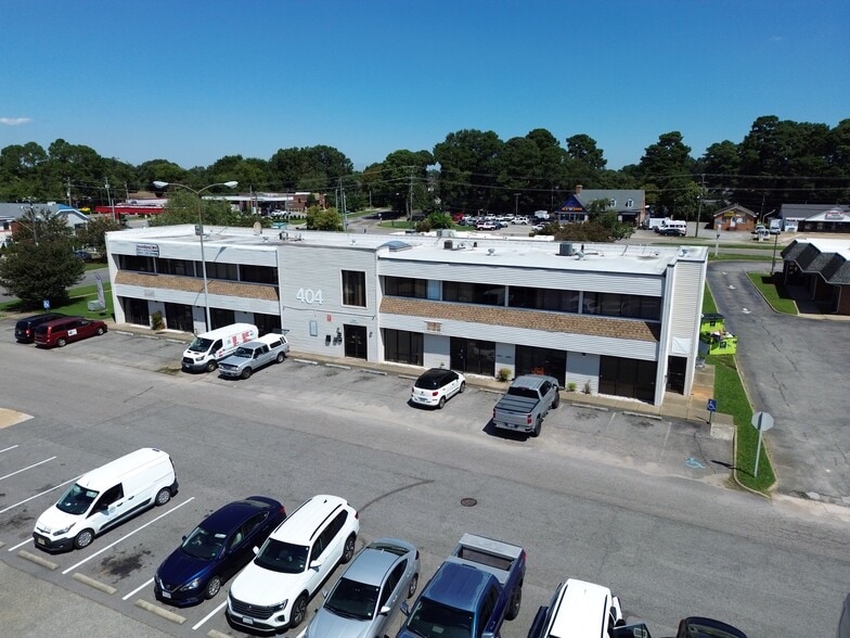 404 S Parliament Dr, Virginia Beach, VA for sale - Building Photo - Image 2 of 4