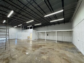 3030-3056 SW 4th Ave, Fort Lauderdale, FL for lease Building Photo- Image 2 of 6