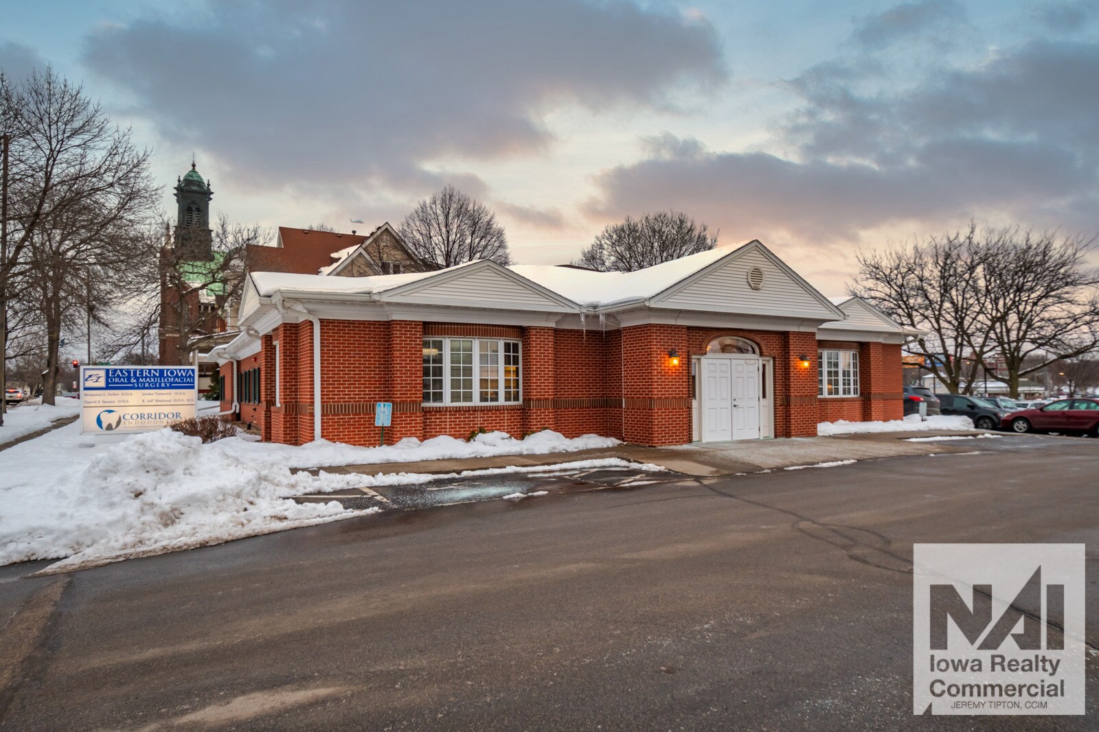 835 3rd Ave SE, Cedar Rapids, IA for sale Primary Photo- Image 1 of 1