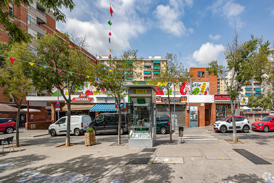 Carrer de Pau Casals, 5, Sant Boi de Llobregat, Barcelona for sale - Building Photo - Image 2 of 3