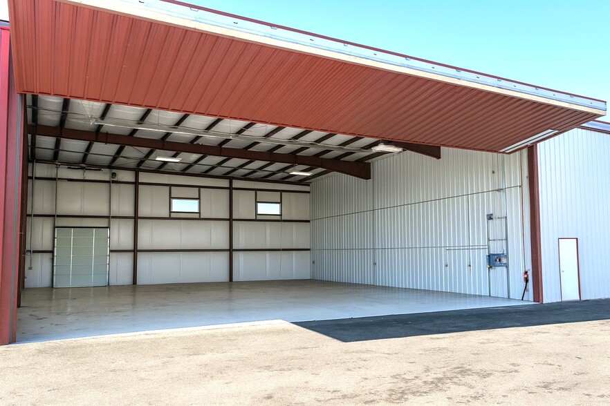 15367 Crosswind Dr, Burlington, WA for sale - Building Photo - Image 2 of 7