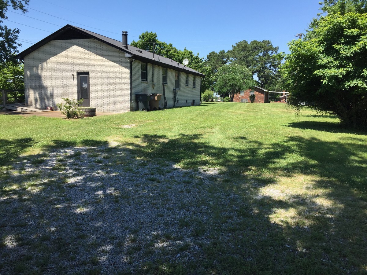 774 Bell Rd, Antioch, TN 37013