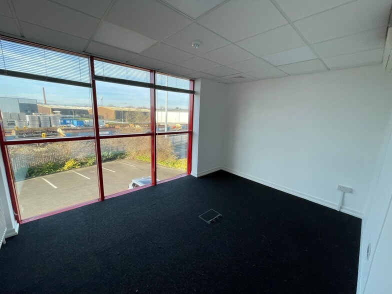 Heavens Walk, Doncaster for lease - Building Photo - Image 3 of 8