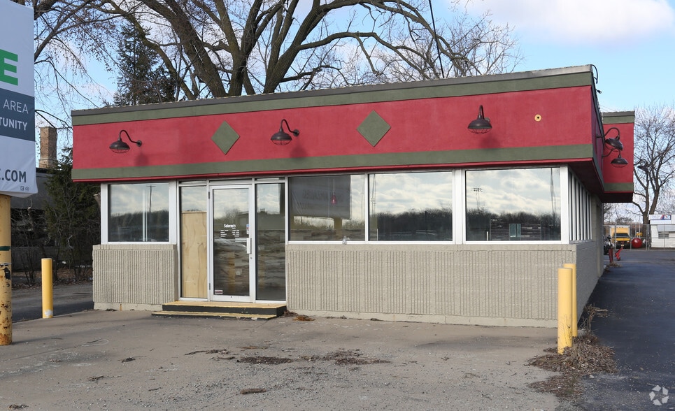 1908 N 5th Ave, River Grove, IL for sale - Primary Photo - Image 1 of 1