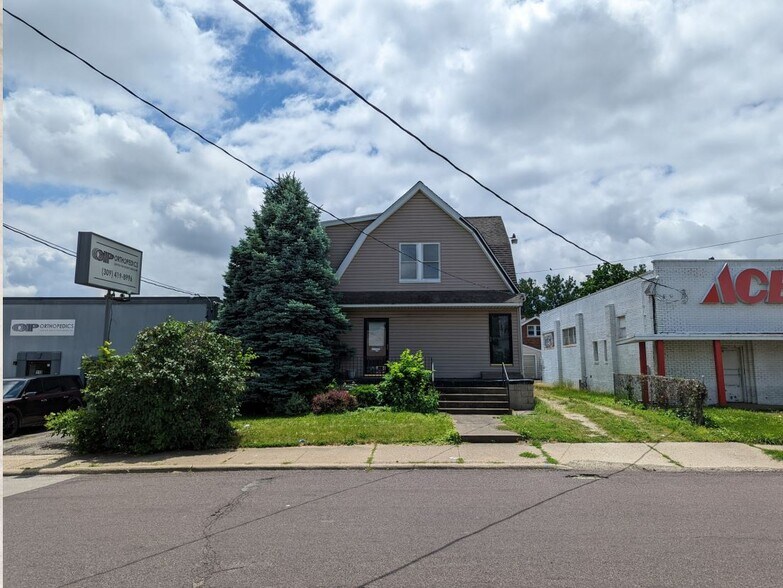 112 W McClure Ave, Peoria, IL for sale - Primary Photo - Image 1 of 1