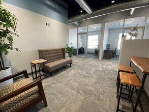 57 W Timonium Rd, Timonium, MD for lease Interior Photo- Image 1 of 3