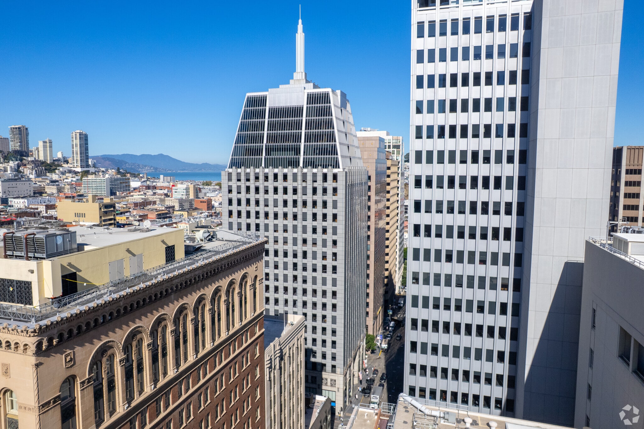 505 Montgomery St, San Francisco, CA for lease Building Photo- Image 1 of 18