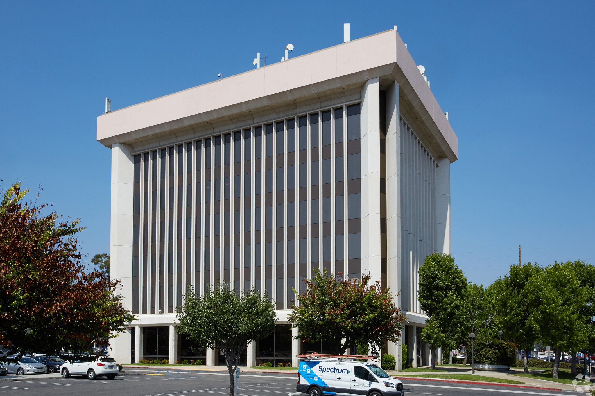 4909 Lakewood Blvd, Lakewood, CA 90712 Office for Lease