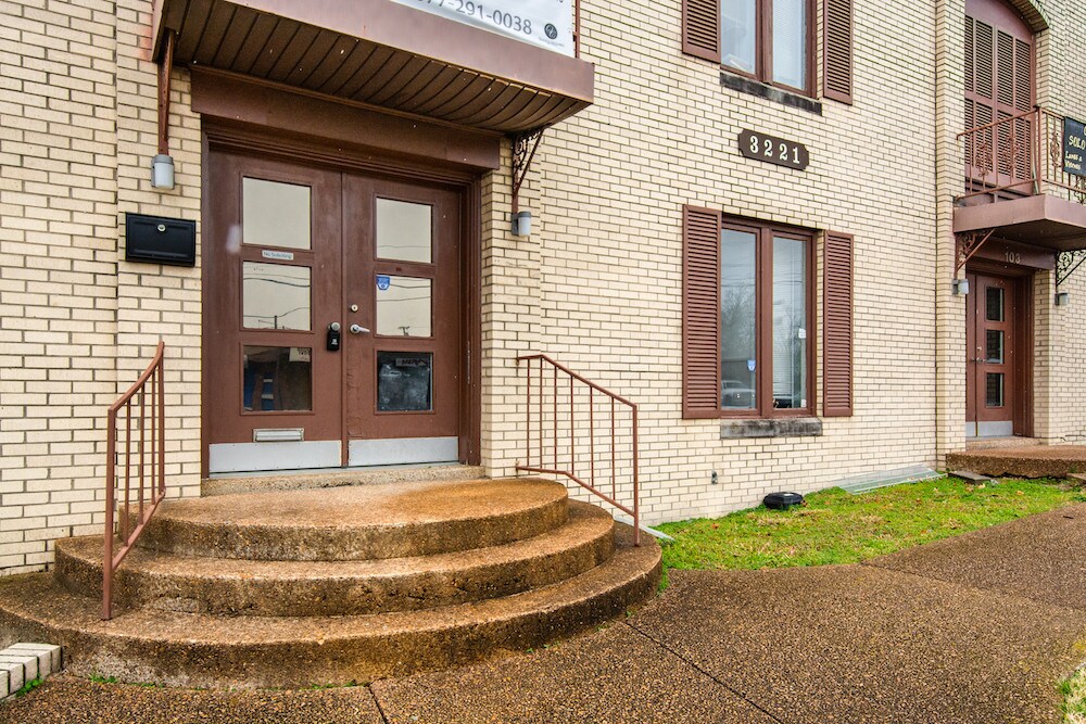 3221 Nolensville Pike, Nashville, TN 37211