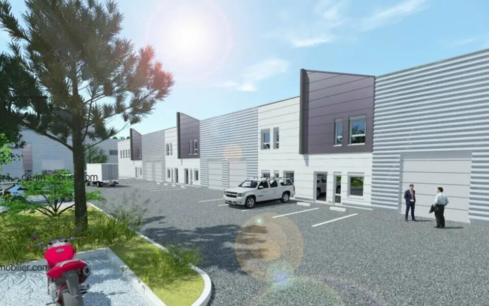 Flex in Bourgoin-Jallieu for sale Building Photo- Image 1 of 8