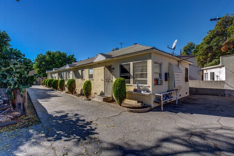 4401-4403 Westdale Ave, Los Angeles, CA for sale - Building Photo - Image 1 of 1