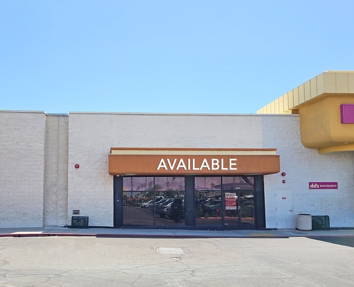 82126-82158 Hwy 111, Indio, CA for lease - Building Photo - Image 2 of 3