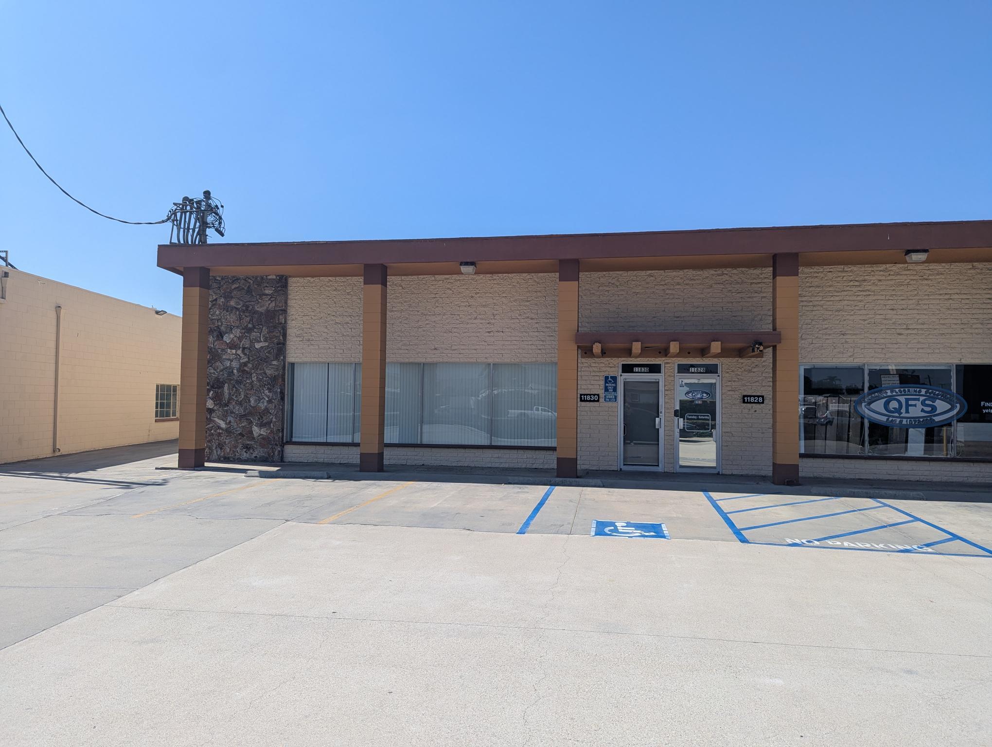 11816-11850 Washington Blvd, Whittier, CA for lease Interior Photo- Image 1 of 3